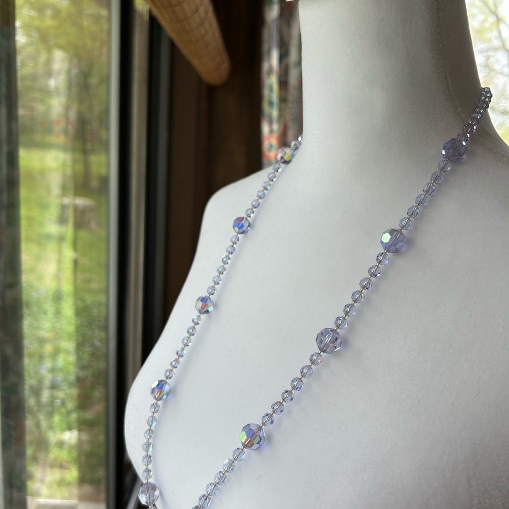 Single strand aurora borealis necklace